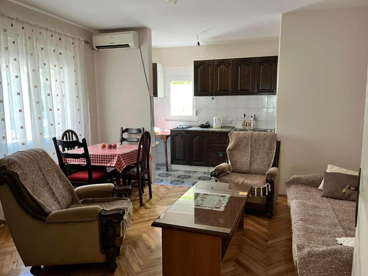 Gorica Hill Apartment Подгорица Экстерьер фото