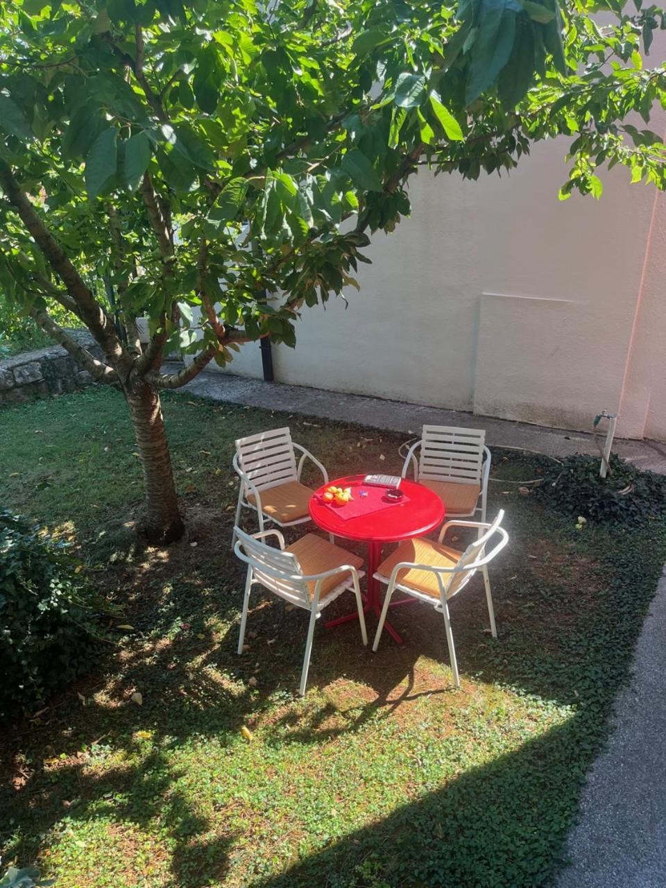 Gorica Hill Apartment Подгорица Экстерьер фото